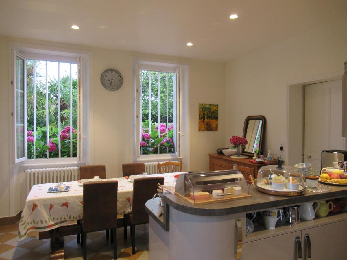 Manoir De Conjon Bed and Breakfast Crouay Eksteriør billede